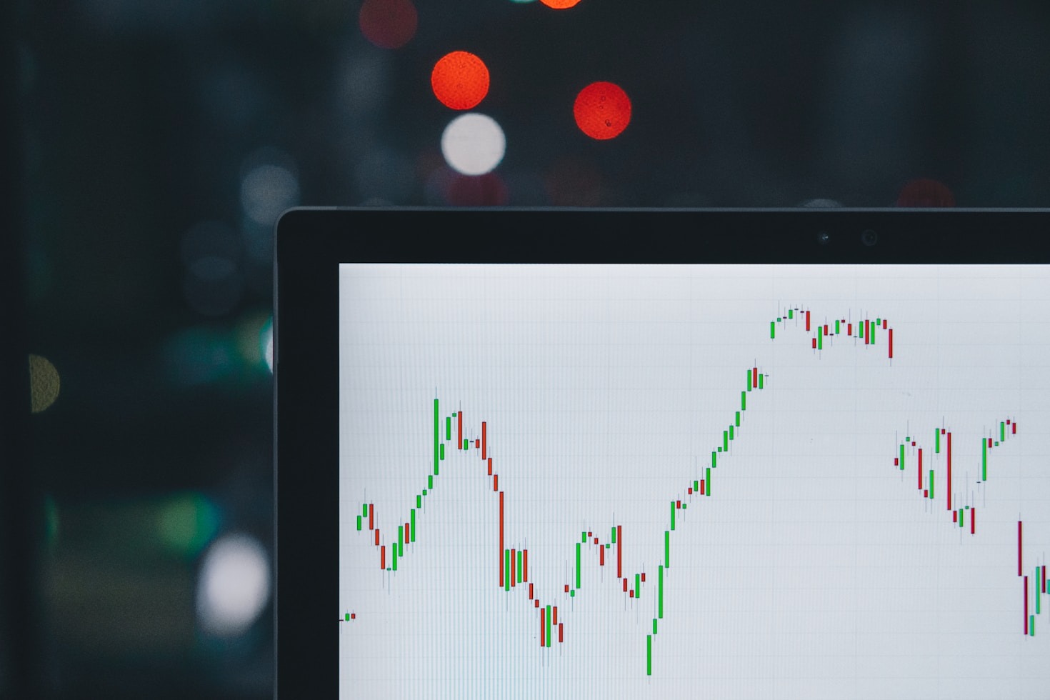 Top Tips for Navigating Volatile Cryptocurrency Markets